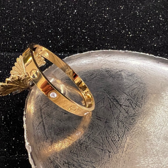 Bundle of New Gold Plated Stainless Steel Love Bracelet Bangle with Screwdriver - Picture 6 of 8